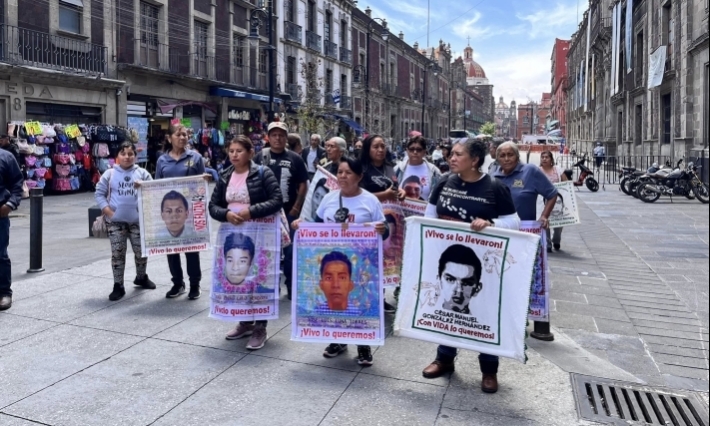 Restos óseos analizados no corresponden a los normalistas de Ayotzinapa, confirma abogado