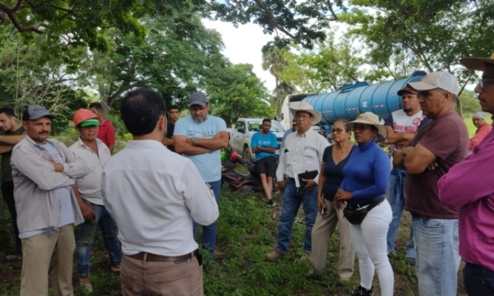 Protestan en pozos de Pemex en Tierra Blanca por incumplimiento de obras