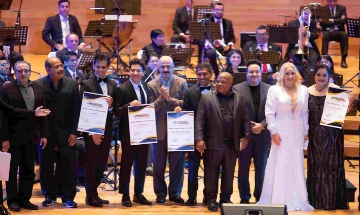 Premian a ganadores del Primer Concurso Veracruzano del Bolero