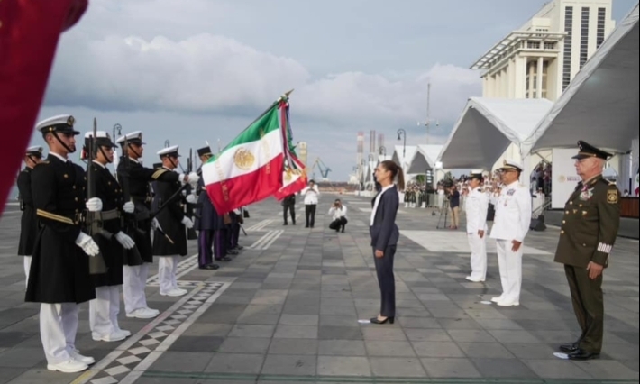 Claudia Sheinbaum conmemora en Veracruz el bicentenario de la Constitución de 1824