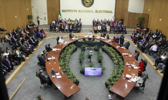 Consejeros del INE desisten en prórroga para elección judicial